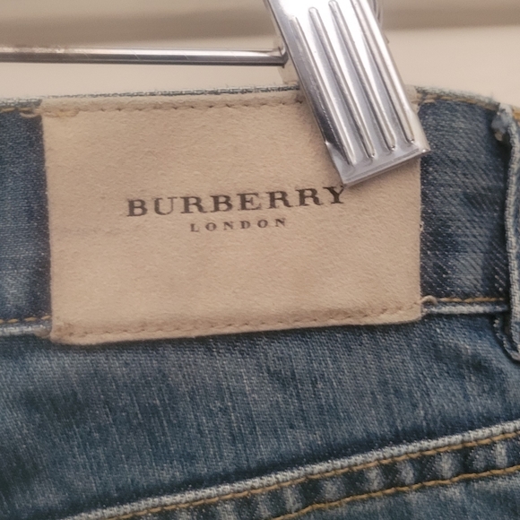 Blue jeans burberry